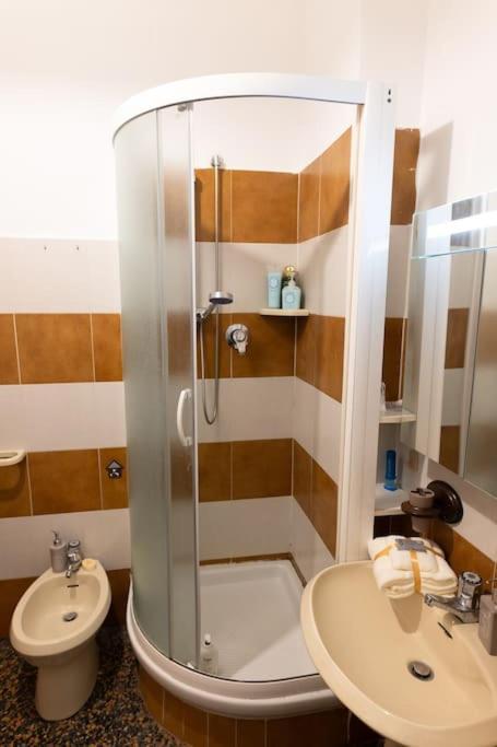 דירות ג'נובה Casa Lupo מראה חיצוני תמונה
